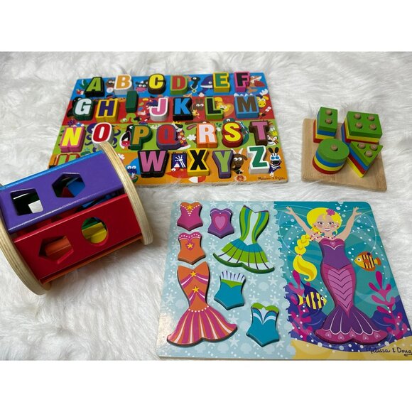 Wooden Puzzles Bundle Melissa and Doug and Montessori - Picture 1 of 8